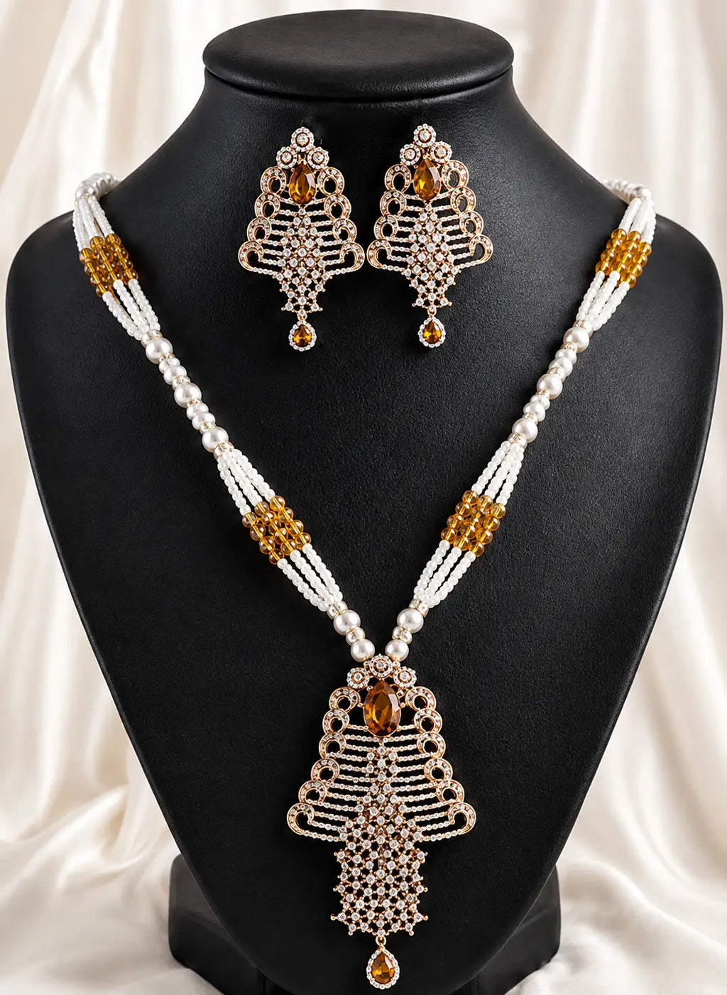 Pearl & Crystal Pendant Necklace Set with Earrings